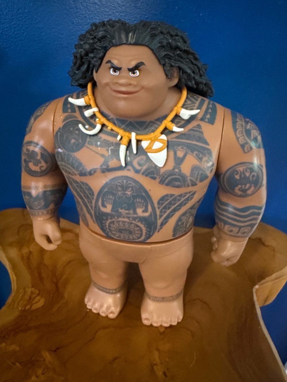Hasbro Moana Maui 10.5" Action Figure Demi God Polynesian Man Tattoo Toy Movie